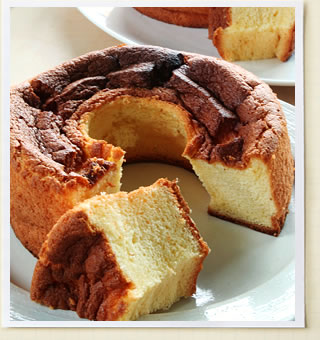 グレイン　天然酵母と米粉のパン 米粉100%のシフォンケーキ 1,575円（税込）